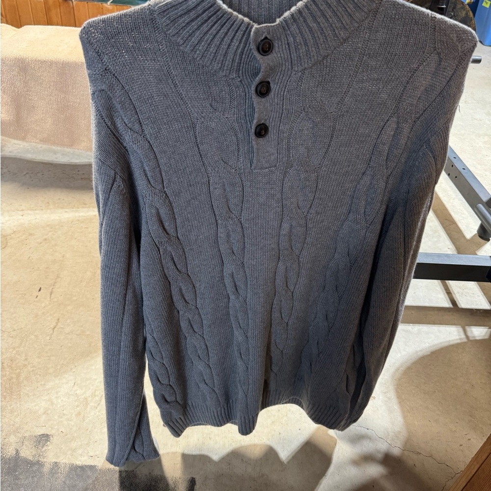 Chaps Men's Dark Gray Cable Knit Sweater